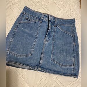 American eagle skirt